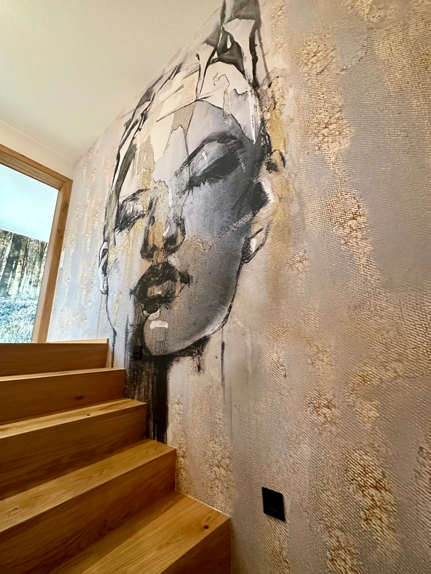Portrait im Treppenhaus